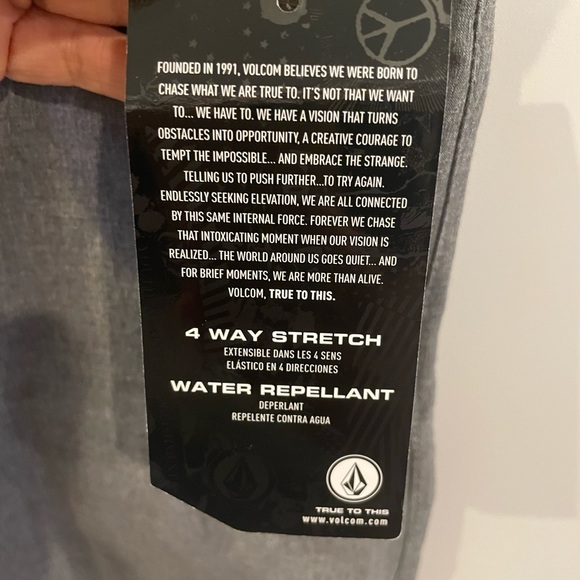 Mens VOLCOM swim trunks convertible - Picture 4 of 9